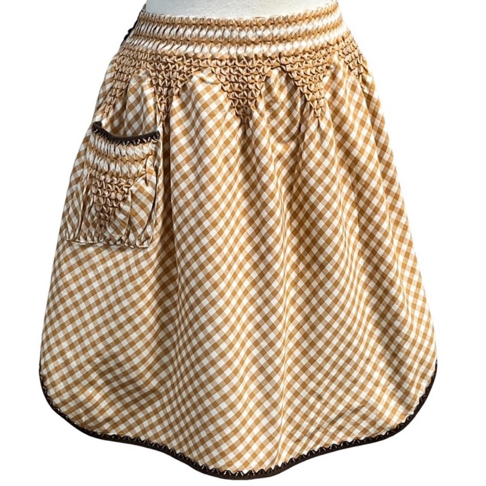 Vintage Gingham Tan and White Smocked Short Apron